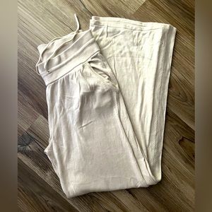 lululemon wide leg pant